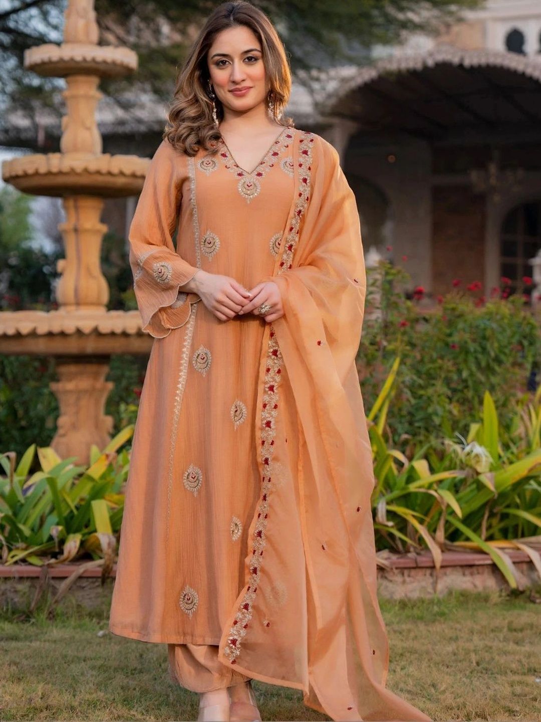 HERE&NOW Women Ethnic Motifs Embroidered Regular Thread Work Kurta with Trousers & With Dupatta-picture-19