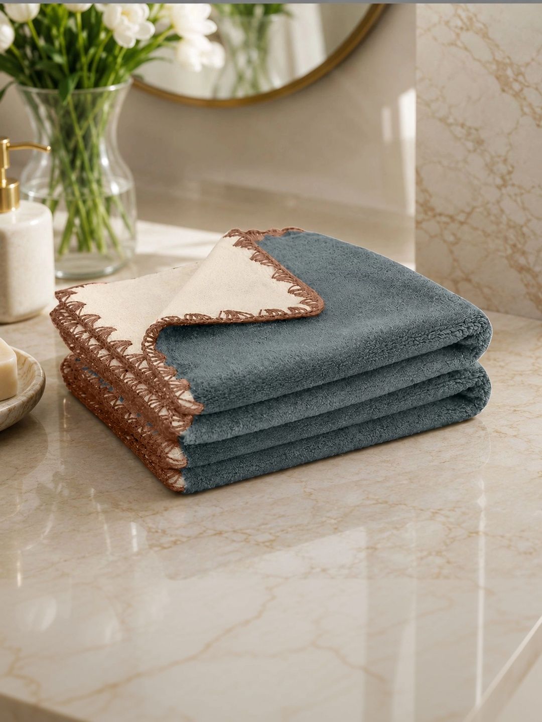 HOUSSE 2-Pcs Grey & Beige Reversible Hand Towels-image-48