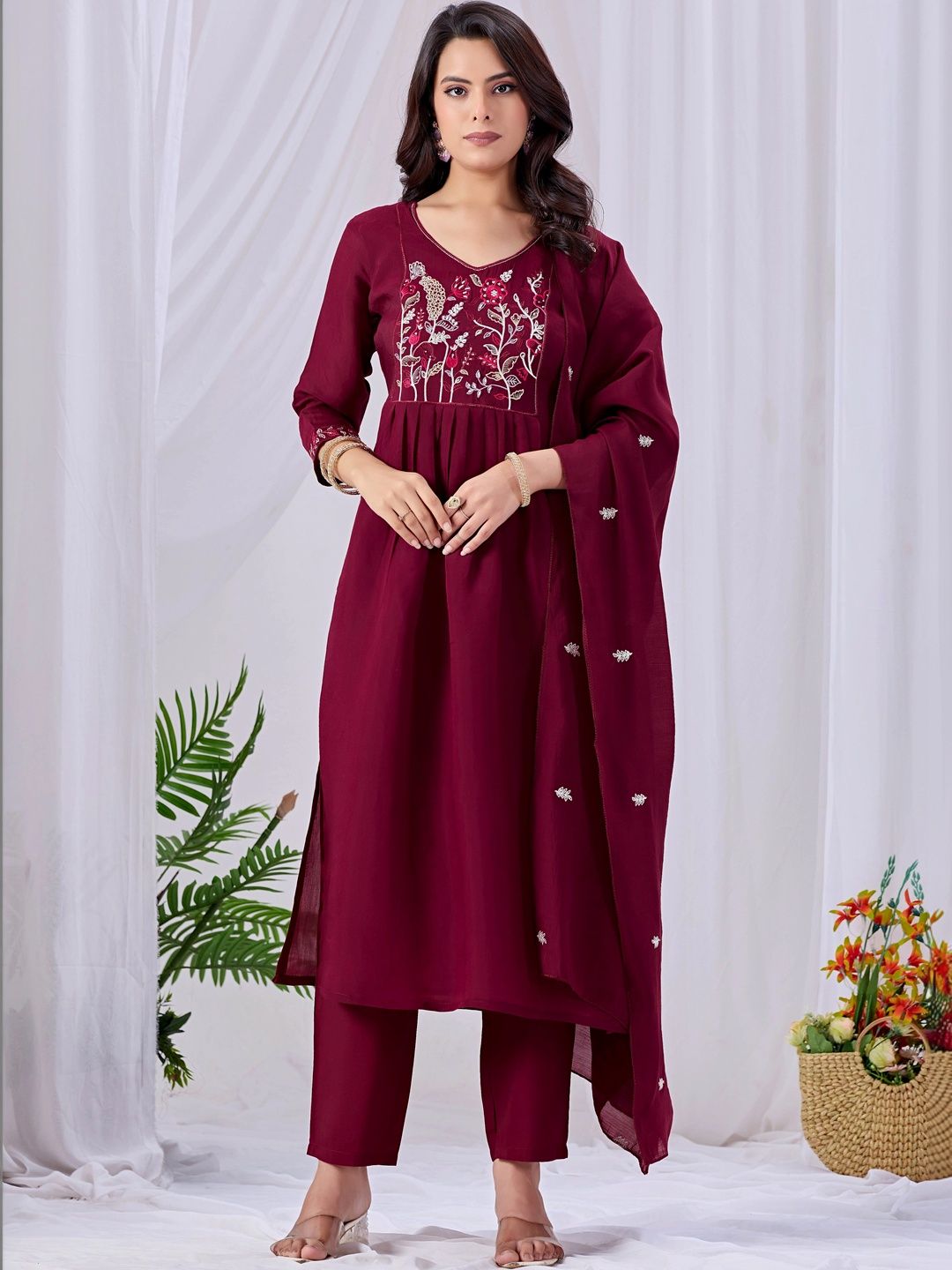 Maroosh Women Floral Embroidered Empire Thread Work Kurta with Trousers & With Dupatta-picture-48