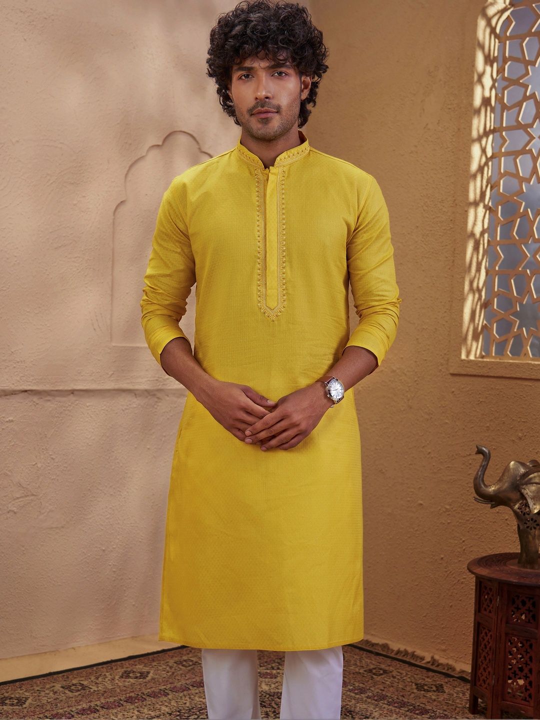 VASTRAMAY Men Thread Work Jacquard Kurta-picture-31