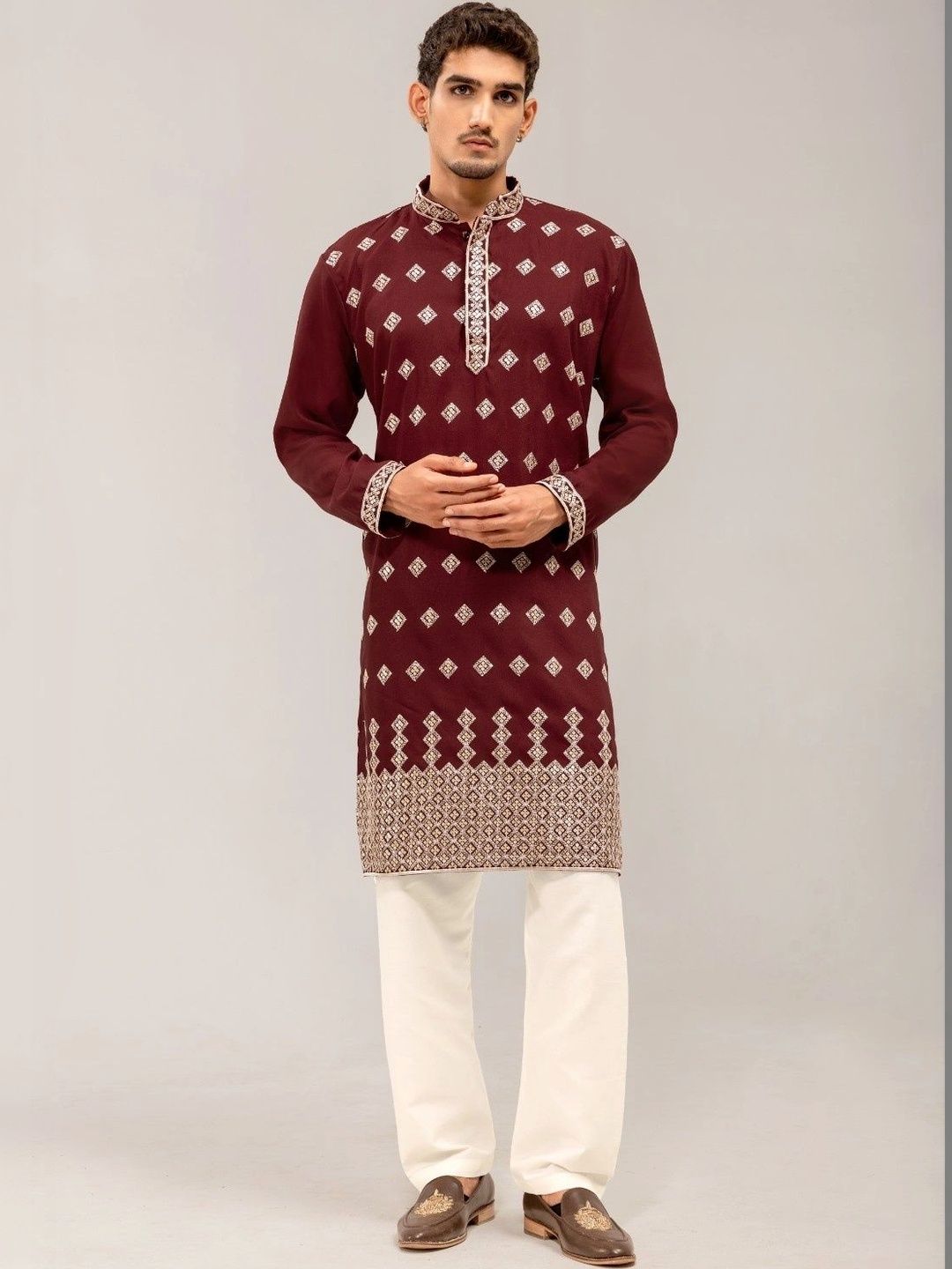 ADHIRAJAN Men Embroidered Regular Thread Work Kurta with Trousers-picture-27
