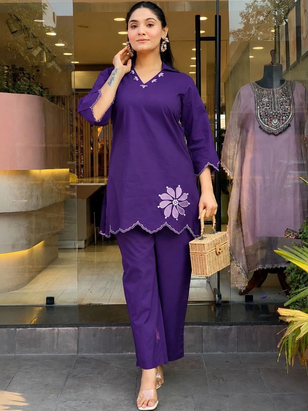 HERE&NOW Women Floral Embroidered Regular Thread Work Kurti with Trousers-picture-41