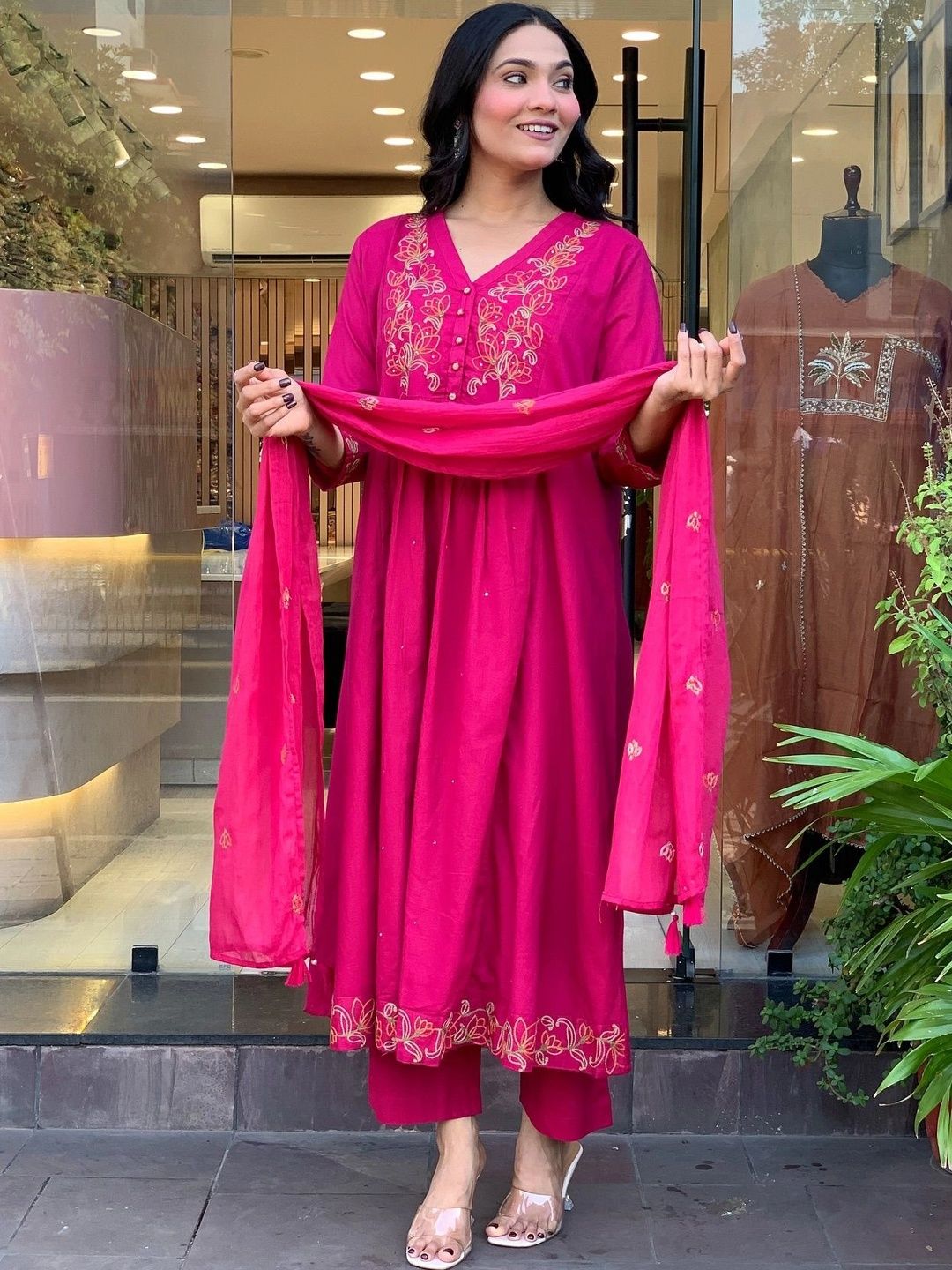Tankori Women Ethnic Motifs Embroidered Empire Thread Work Chanderi Silk Kurta with Trousers & With Dupatta-picture-48