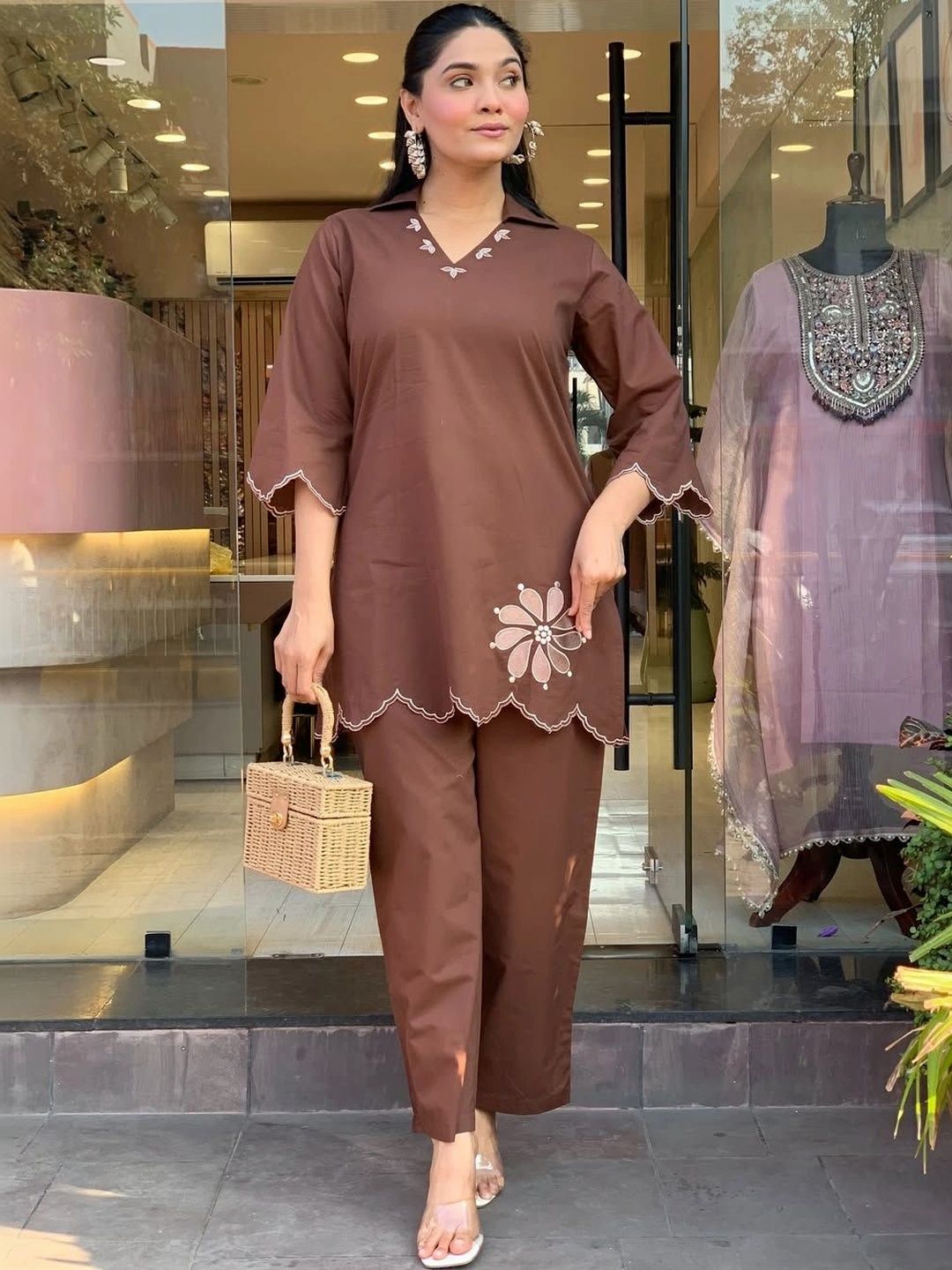 HERE&NOW Women Floral Embroidered Regular Thread Work Kurta with Trousers-picture-29
