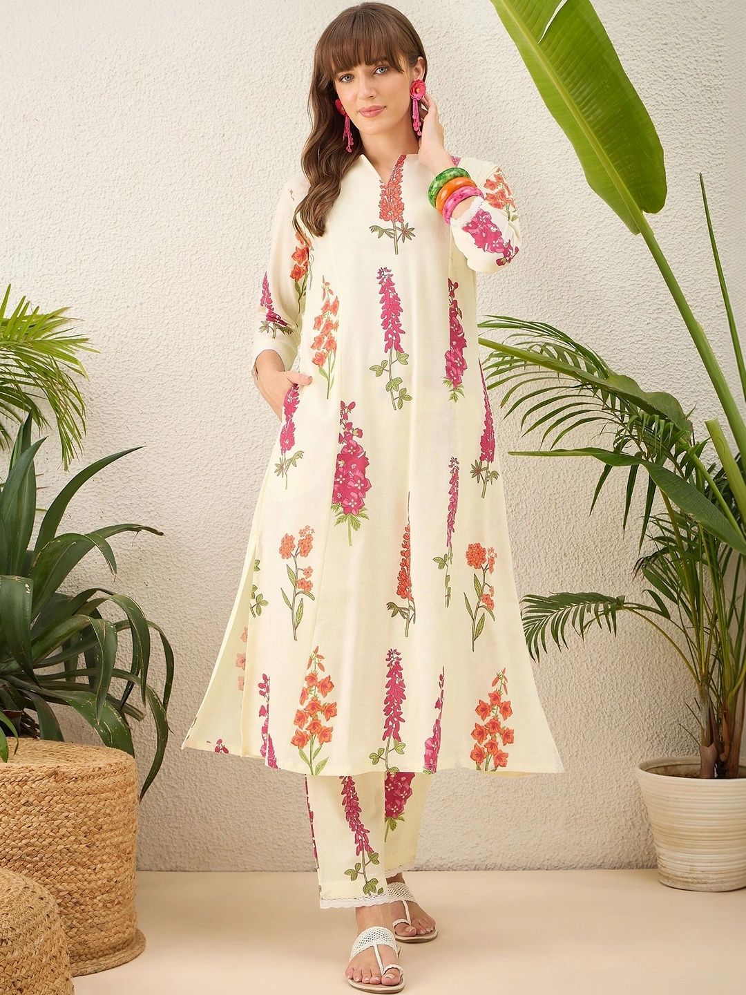 Anouk Women Floral Printed Regular Pure Cotton Kurta with Trousers-picture-23