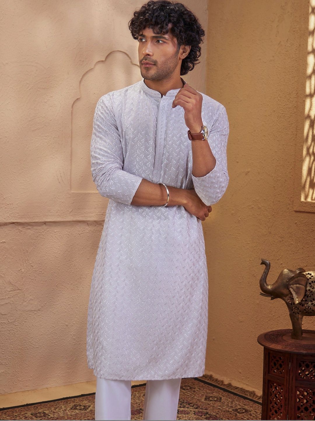 VASTRAMAY Men Embroidered Chikankari Kurta-picture-15