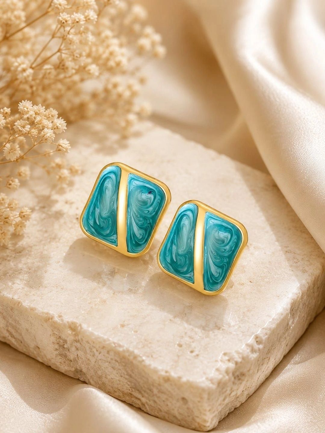 GARV GLEAM Geometric Studs Earrings-picture-58