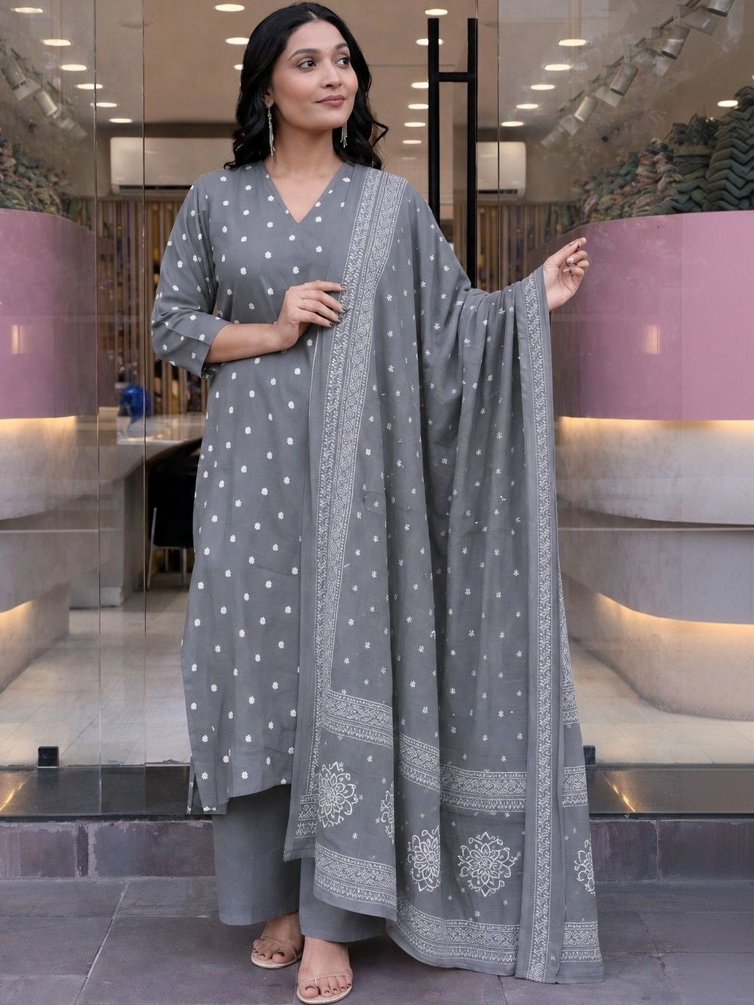 SANTOPERA DESIGNER Women Ethnic Motifs Printed Regular Kurta with Palazzos & With Dupatta-picture-14