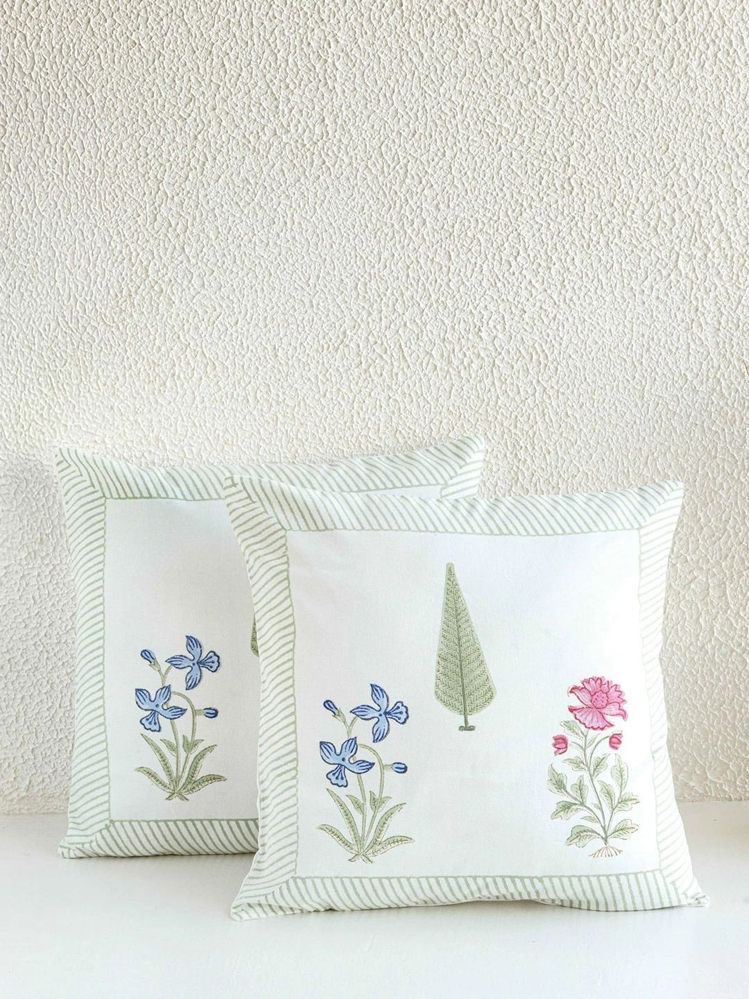 Aura White & Green Set of 2 Floral Square Cushion Covers-image-34