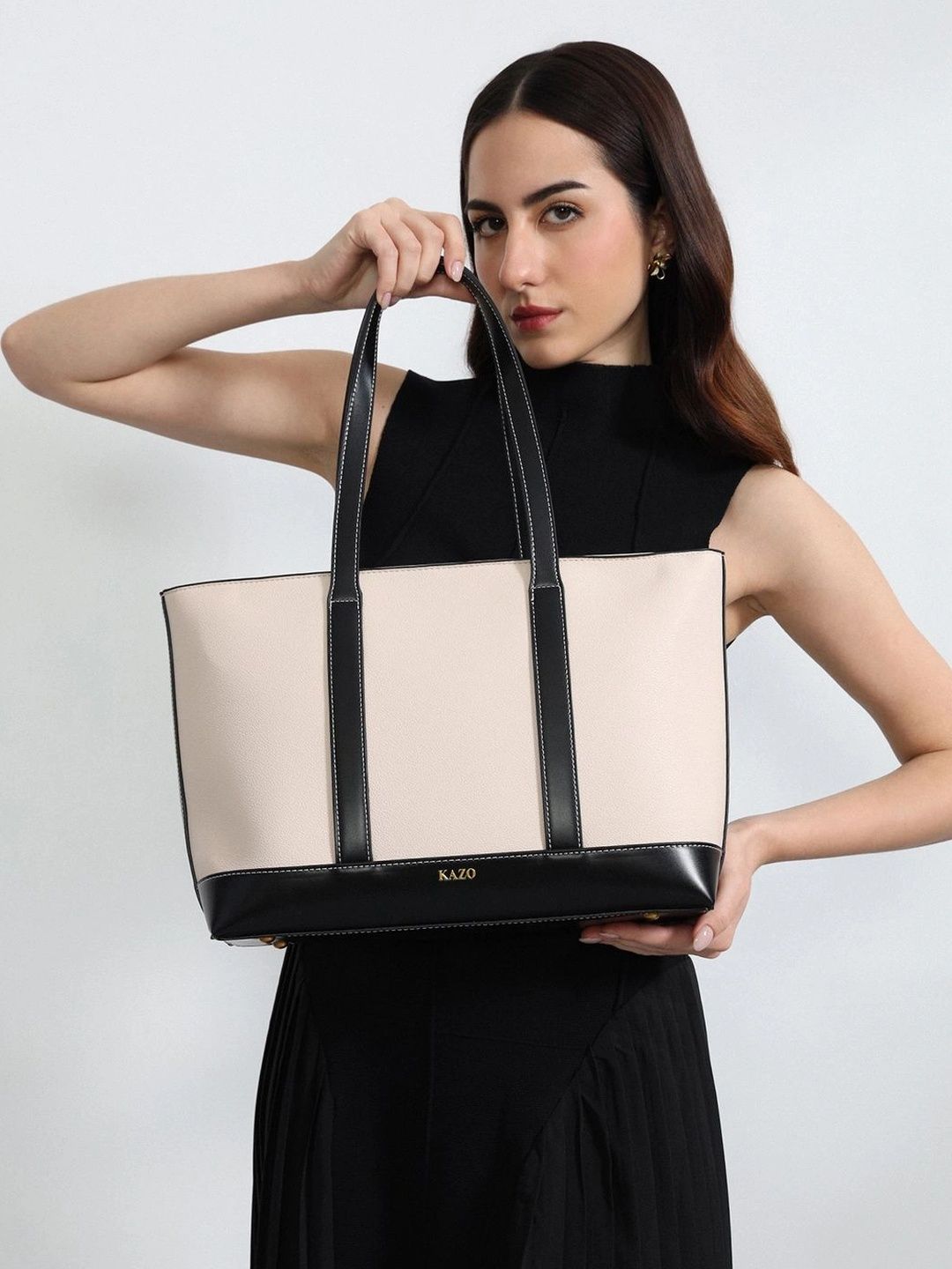 Kazo Colourblocked Oversized Structured Tote Bag-picture-18