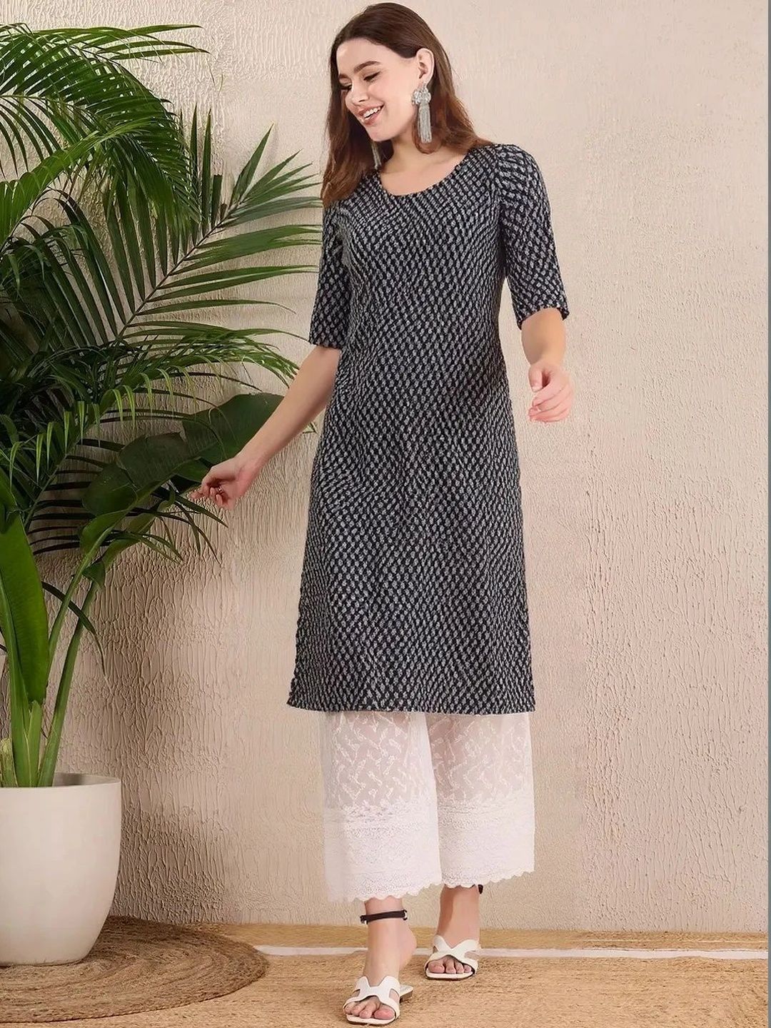 HERE&NOW Women Geometric Printed Crepe Kurta-picture-29