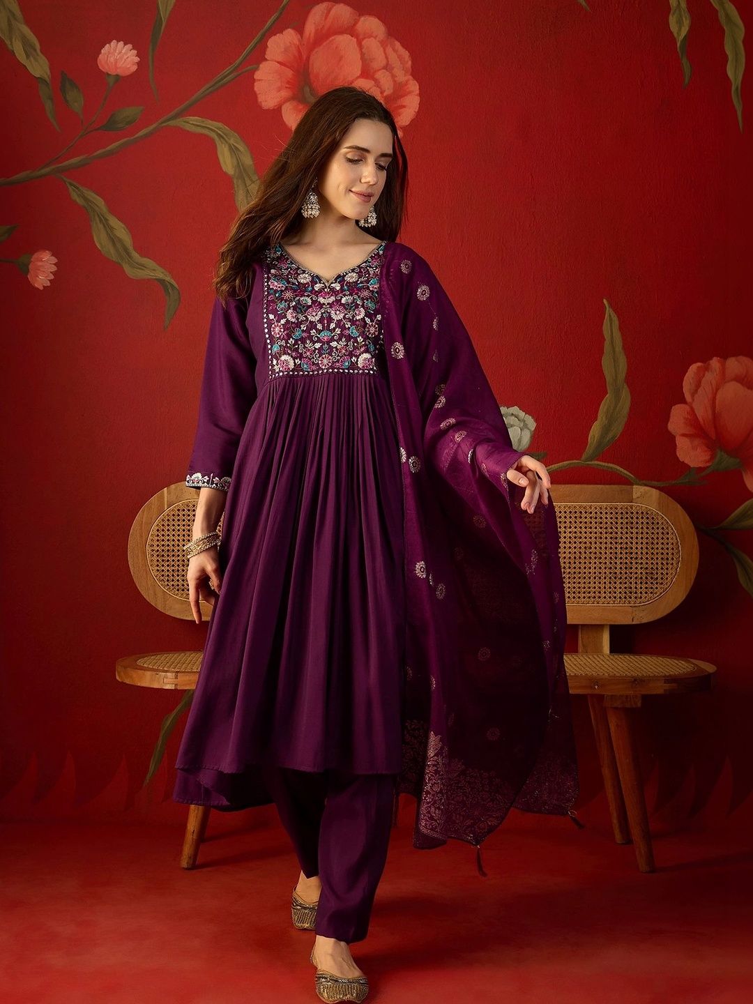 Maroosh Women Ethnic Motifs Embroidered Empire Thread Work Kurta with Trousers & With Dupatta-picture-5