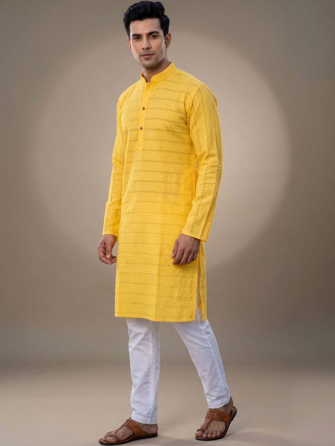 CHIRASVI Men Kurta-picture-26