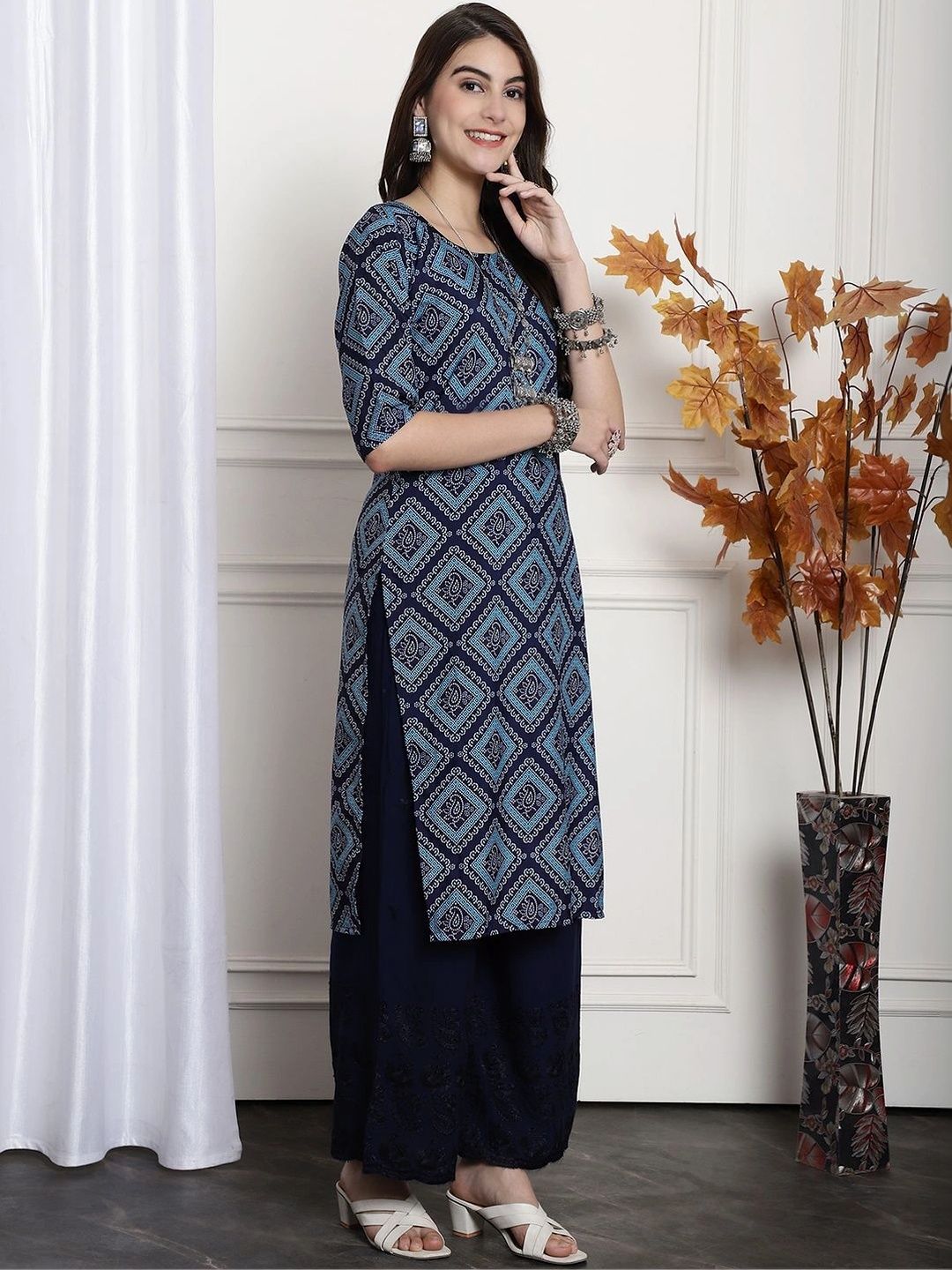 HERE&NOW Women Floral Printed Floral Crepe Kurta-picture-36
