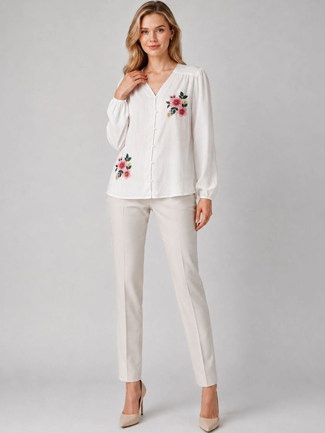 IX IMPRESSION Floral Embroidered Top-picture-11