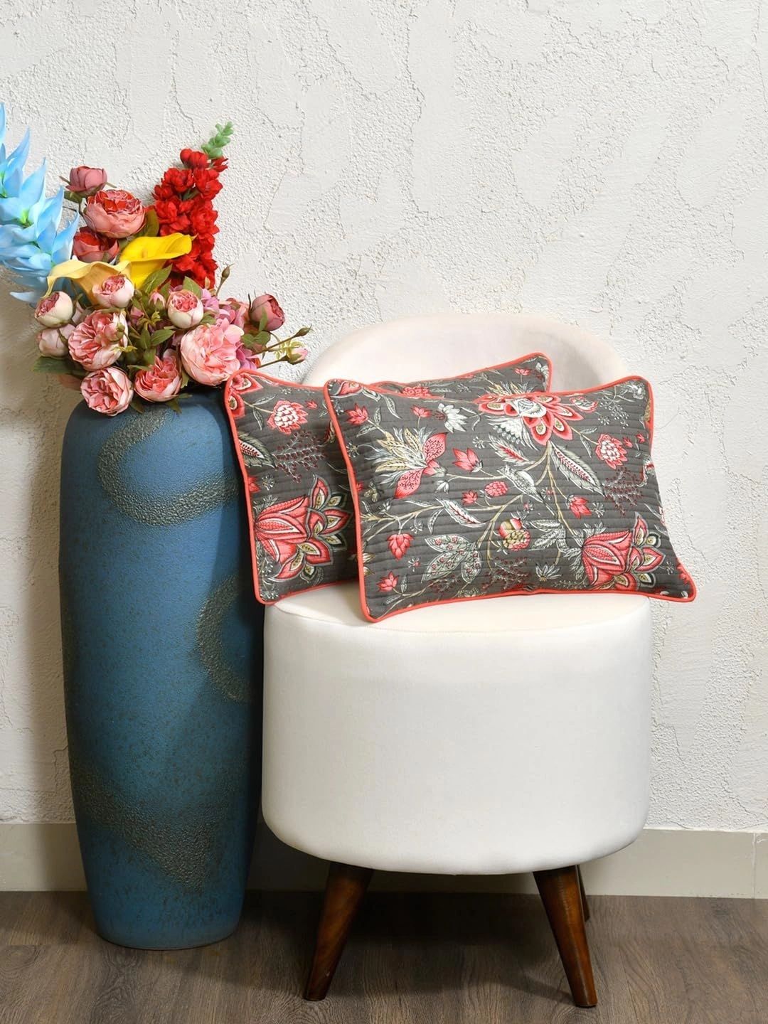 Aura Grey & Pink Set of 2 Floral Rectangle Cushion Covers-image-15