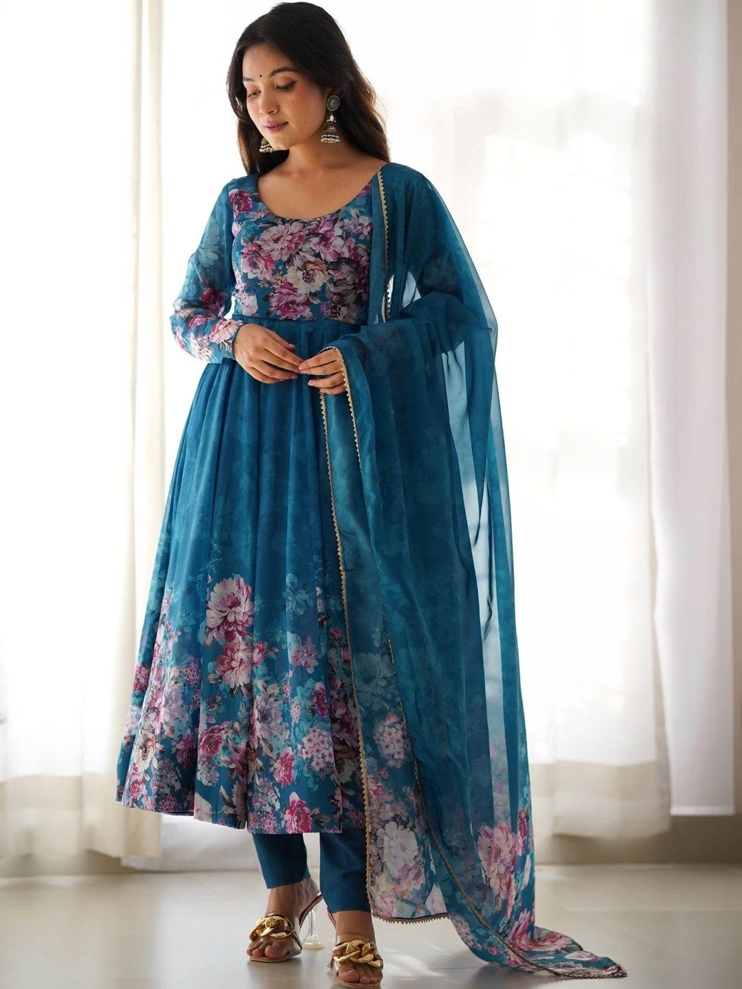 SAJANRE Women Floral Printed Empire Kurta with Trousers & With Dupatta-picture-13
