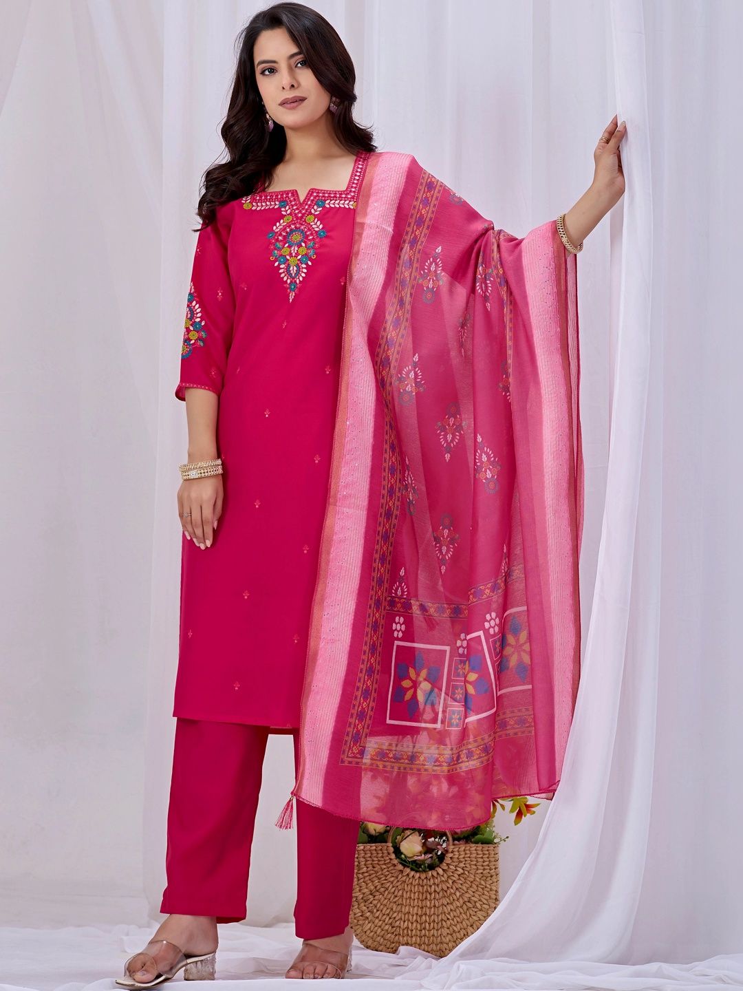 HERE&NOW Women Ethnic Motifs Embroidered Regular Thread Work Kurta with Trousers & With Dupatta-picture-26