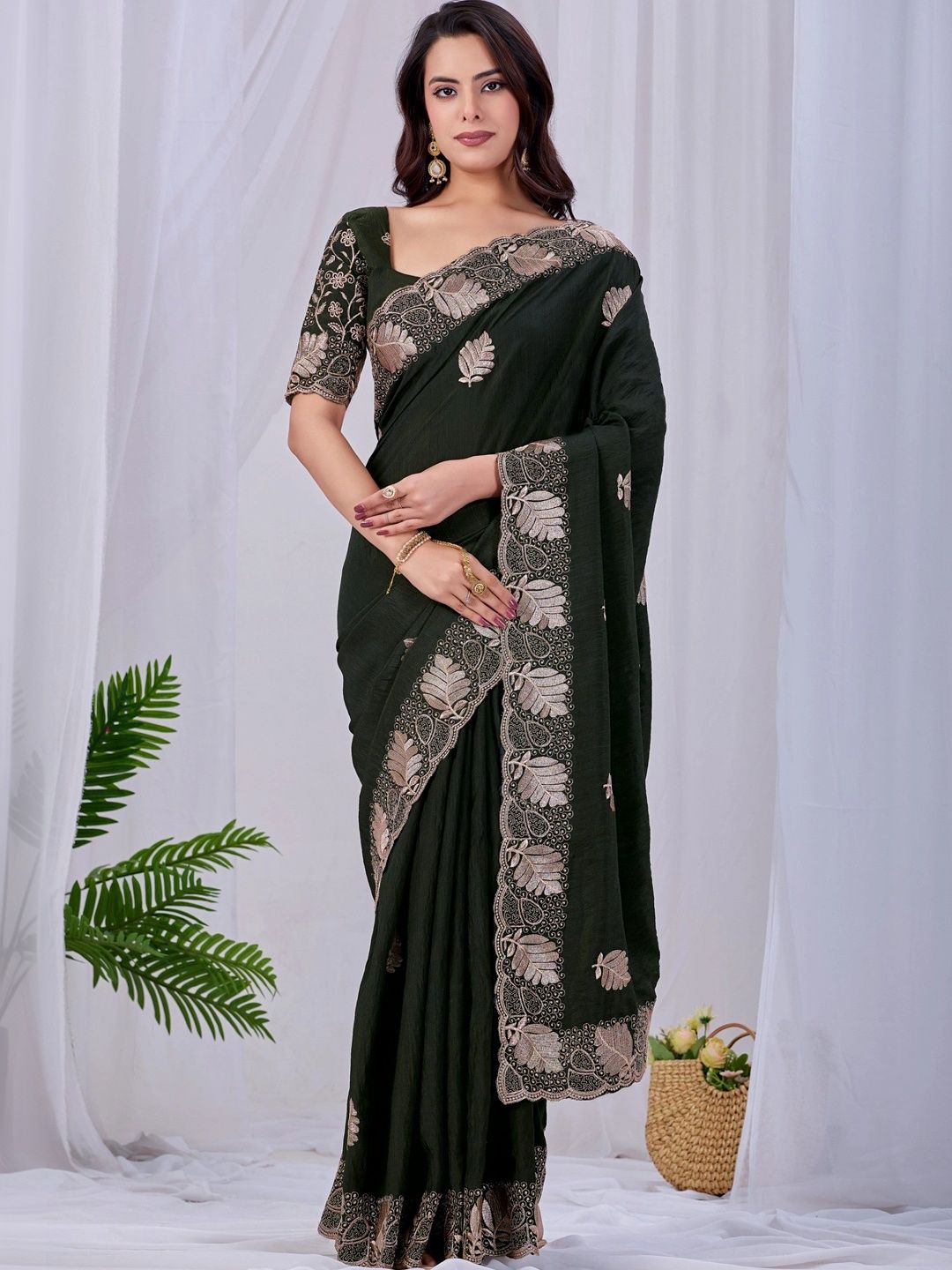 all about you Ethnic Motifs Embroidered Poly Chiffon Designer Saree-picture-19