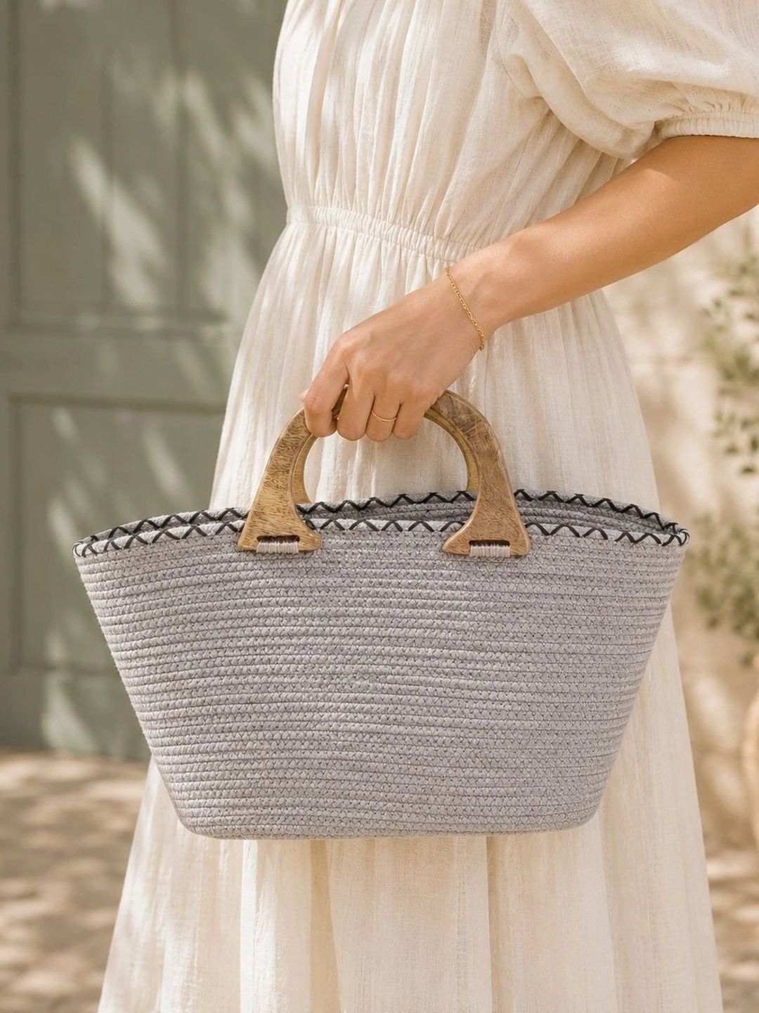 THE S LIVING Unisex Textured Messenger Bag-picture-27
