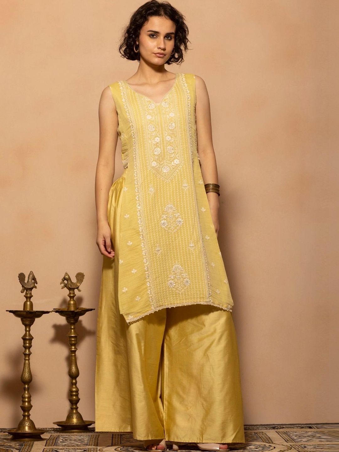 Sabhyata Women Ethnic Motifs Embroidered Layered Thread Work Kurta with Palazzos-picture-56