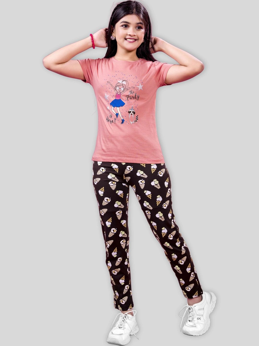 ZUNIORS SSC Girls Printed Night suit-picture-56