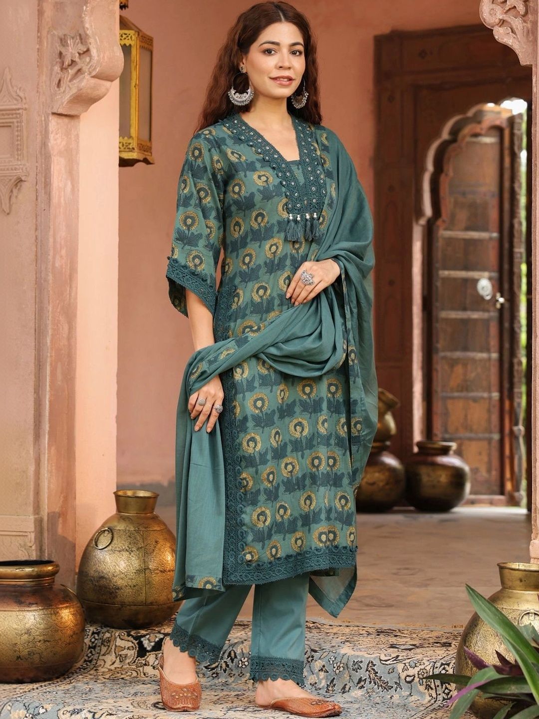 Rain & Rainbow Women Floral Regular Pure Cotton Kurta with Trousers & With Dupatta-picture-29
