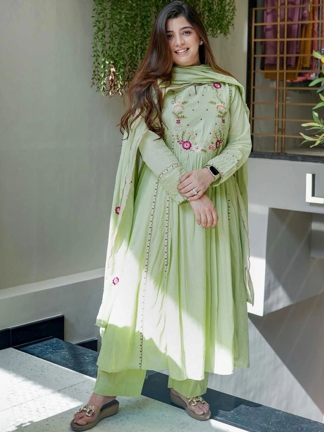 Tankori Women Floral Embroidered Empire Thread Work Chanderi Silk Kurta with Trousers & With Dupatta-picture-24