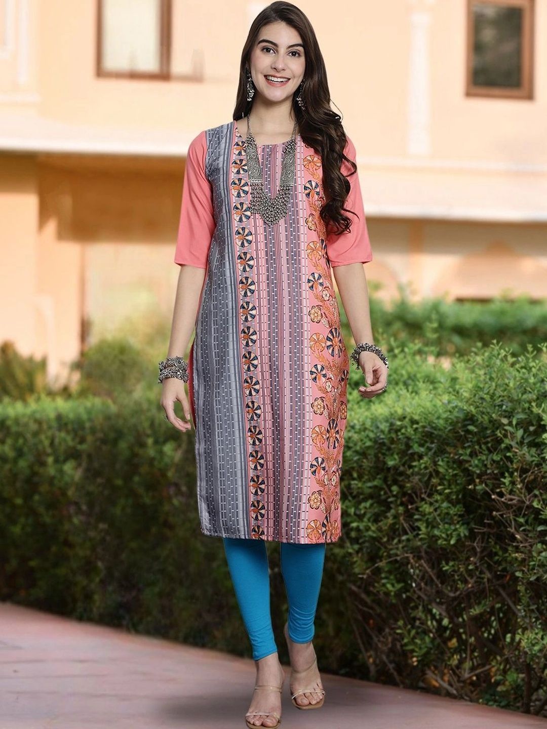HERE&NOW Women Colourblocked Thread Work Crepe Kurta-picture-26