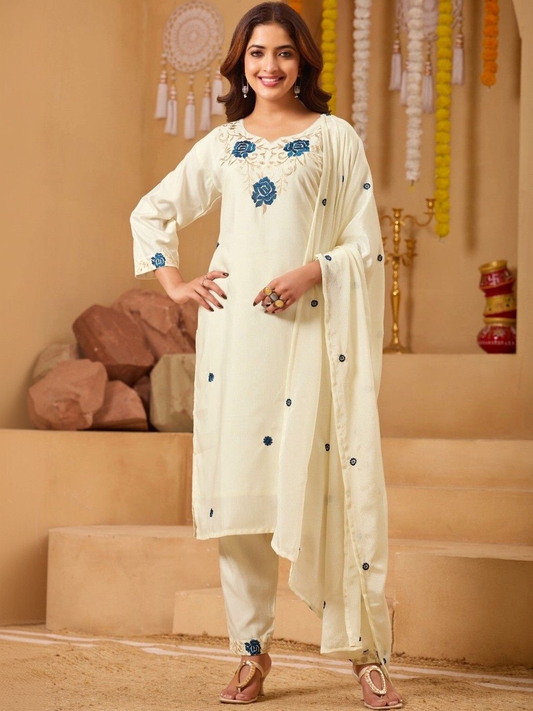 all about you Women Floral Embroidered Regular Thread Work Kurta with Trousers & With Dupatta-picture-20