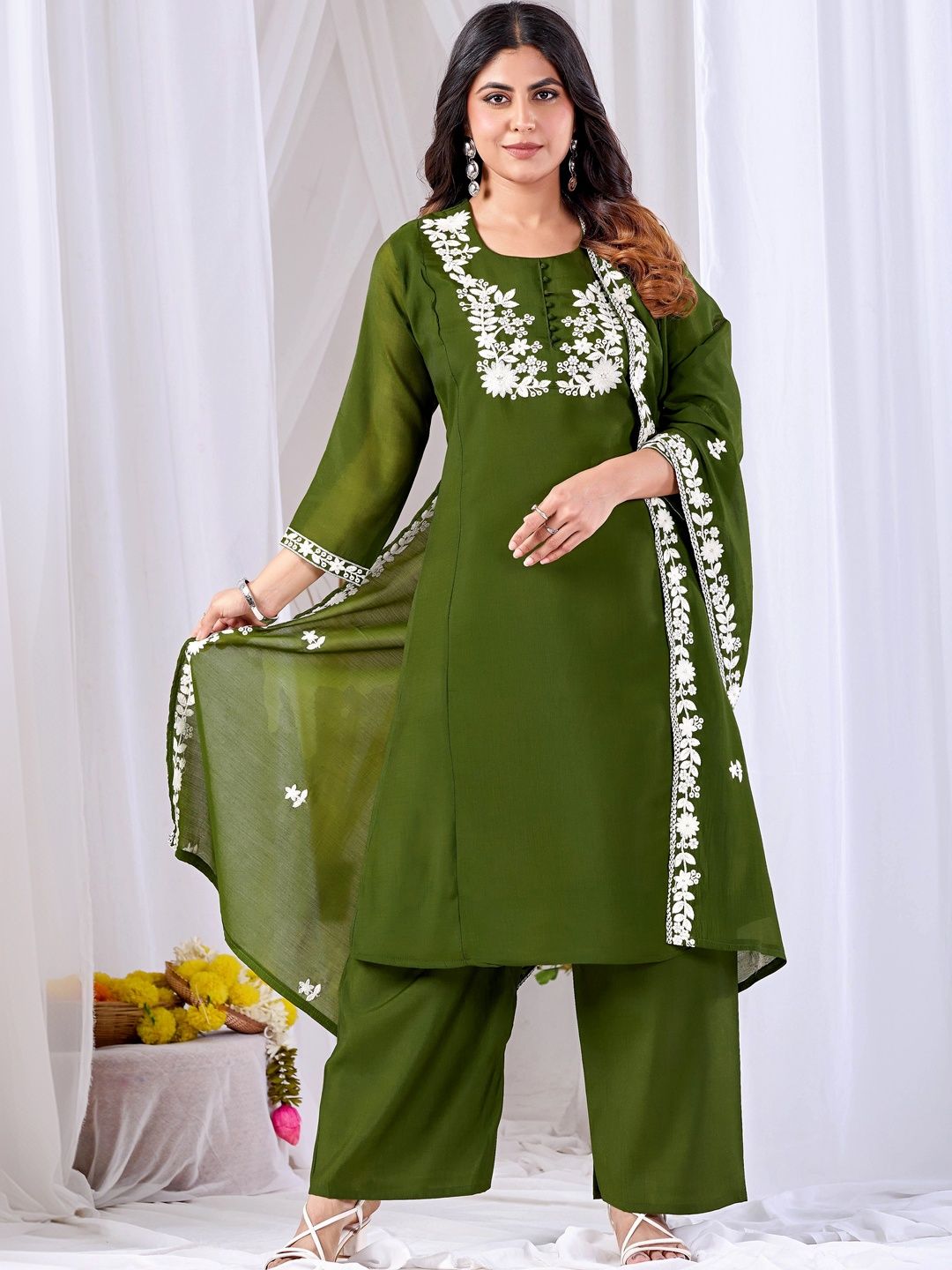Maroosh Women Ethnic Motifs Embroidered Regular Thread Work Kurta with Palazzos & With Dupatta-picture-41