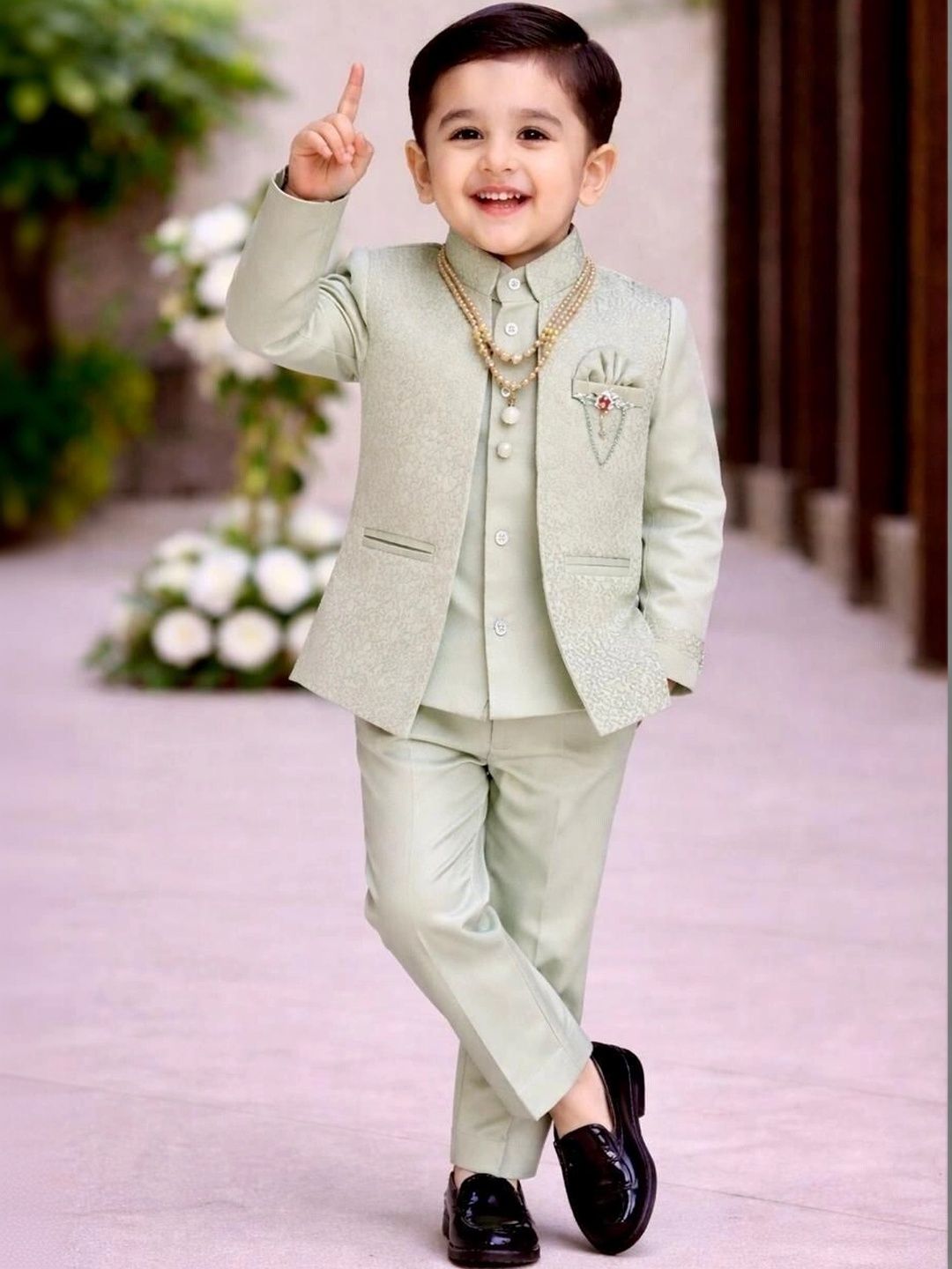 eliteeleganceapparel Boys Self Design Mandarin Collar Single-Breasted Two-Piece Suit-picture-20