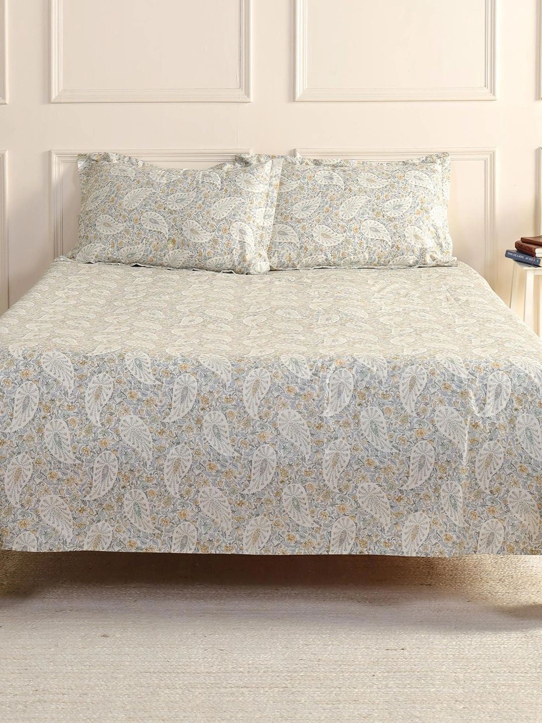 Homeful Style Blue Floral 180 TC King Bedsheet with 2 Pillow Covers-picture-34