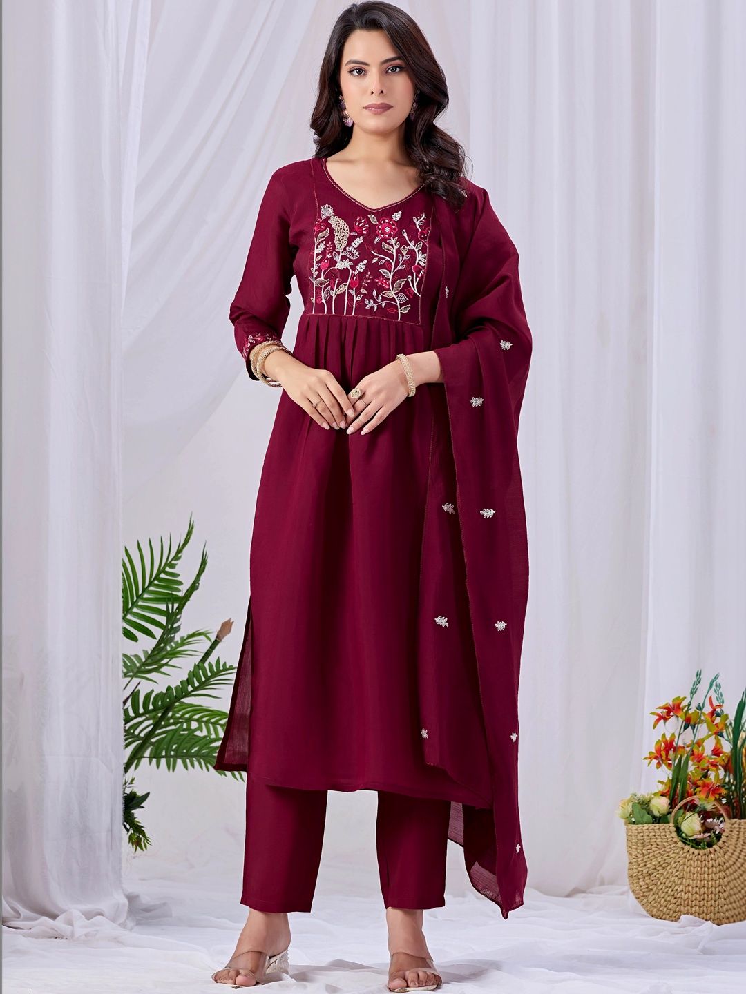 HERE&NOW Women Floral Embroidered Empire Thread Work Kurta with Trousers & With Dupatta-picture-40