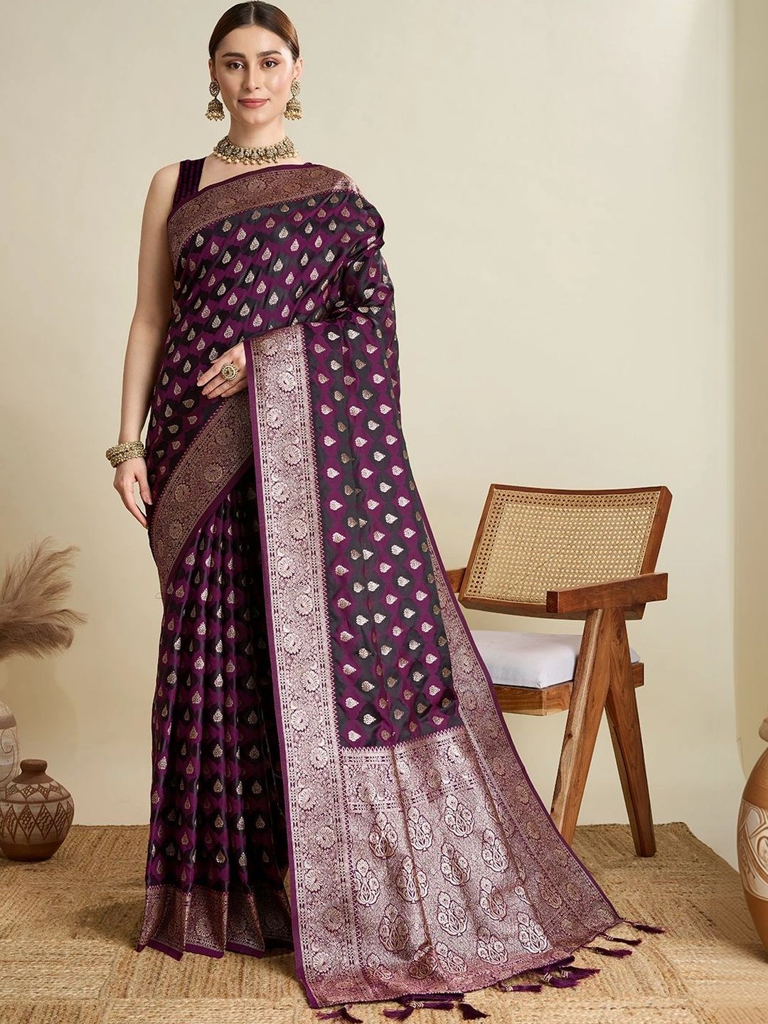 Lalan Shree Creation Woven Design Zari Silk Blend Saree-picture-27