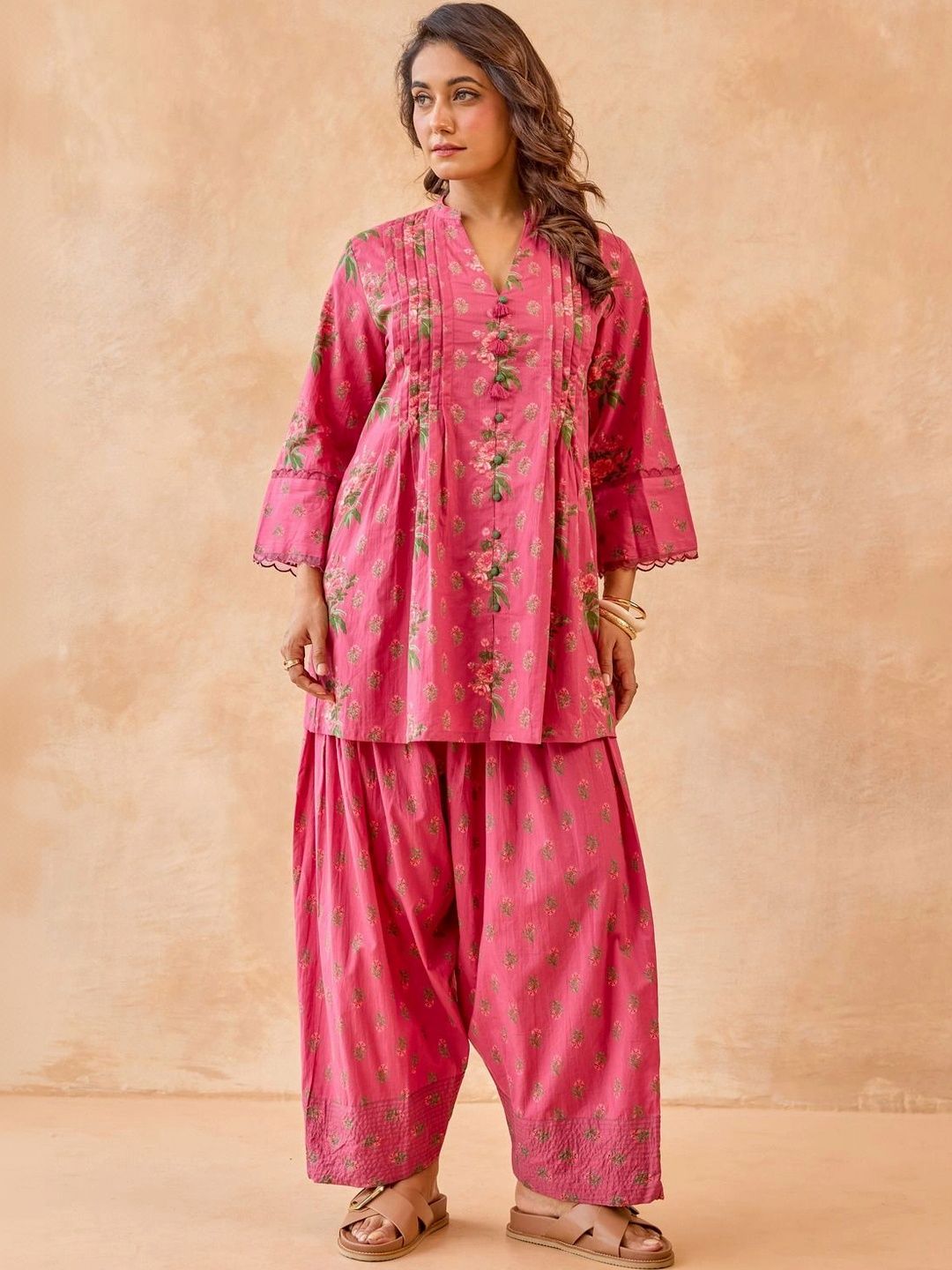 TARA-C-TARA Women Floral Printed Regular Pure Cotton Kurti with Patiala-picture-10