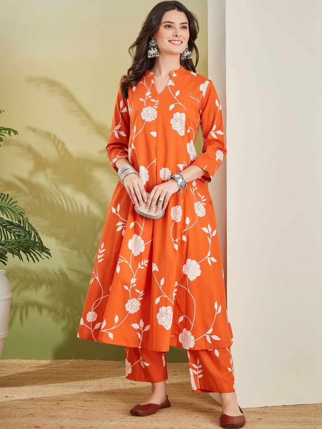 Divena Women Floral Printed Regular Pure Cotton Kurta with Trousers-picture-35