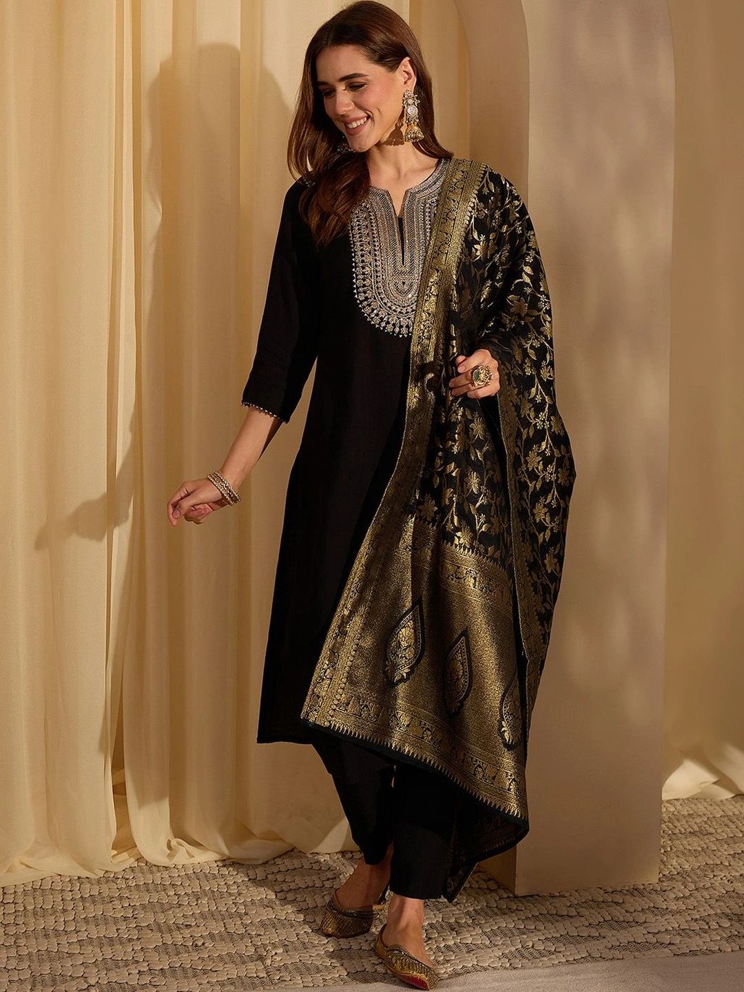 Janasya Women Floral Embroidered Regular Gotta Patti Kurta with Trousers & With Dupatta-picture-15