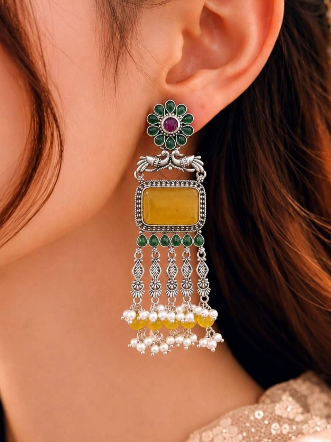 THE GLAM POUCH Geometric Drop Earrings-image-3