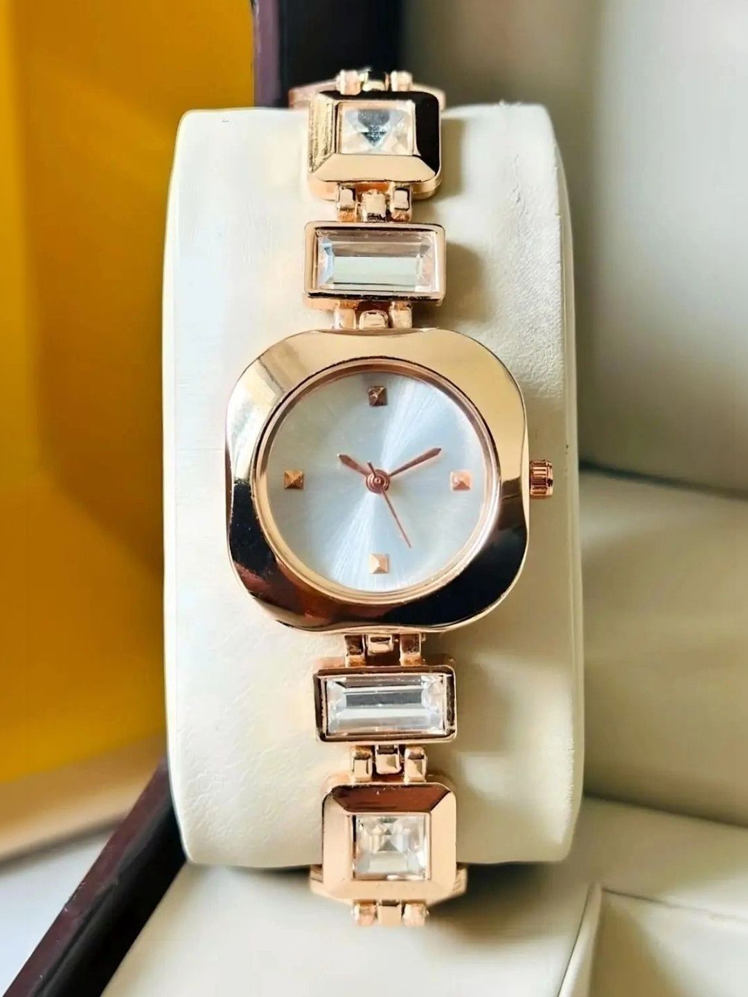 TREX Women Brass Dial & Stainless Steel Bracelet Style Straps Analogue Watch 302_rose_white_1-picture-22