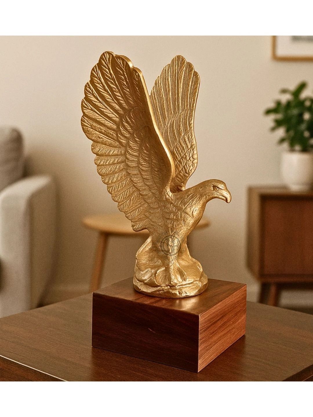 DSH Crafting Your Curiosity Gold-Toned Showpiece-image-42