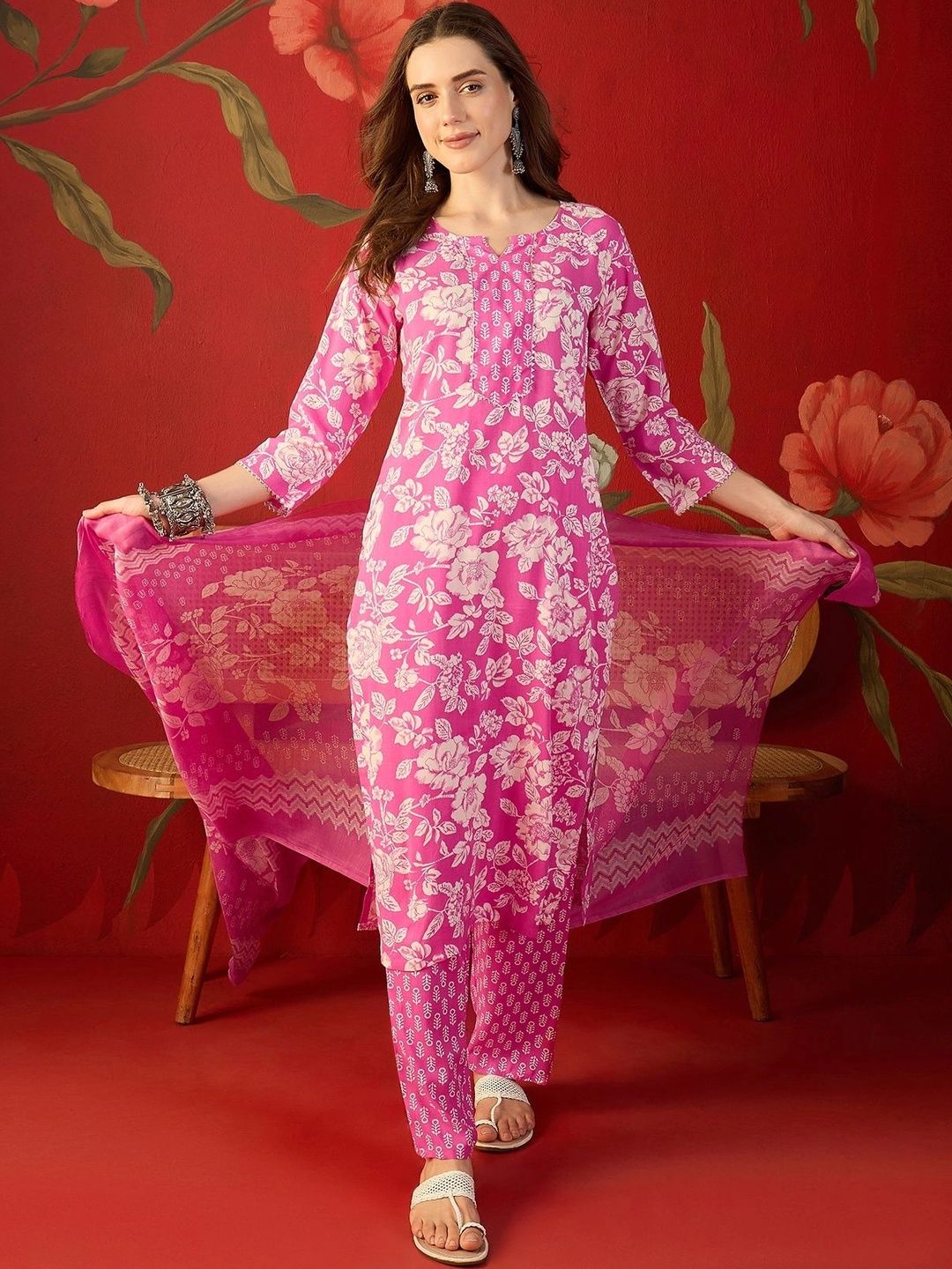 SZN Women Floral Printed Regular Kurta with Trousers & With Dupatta-picture-23