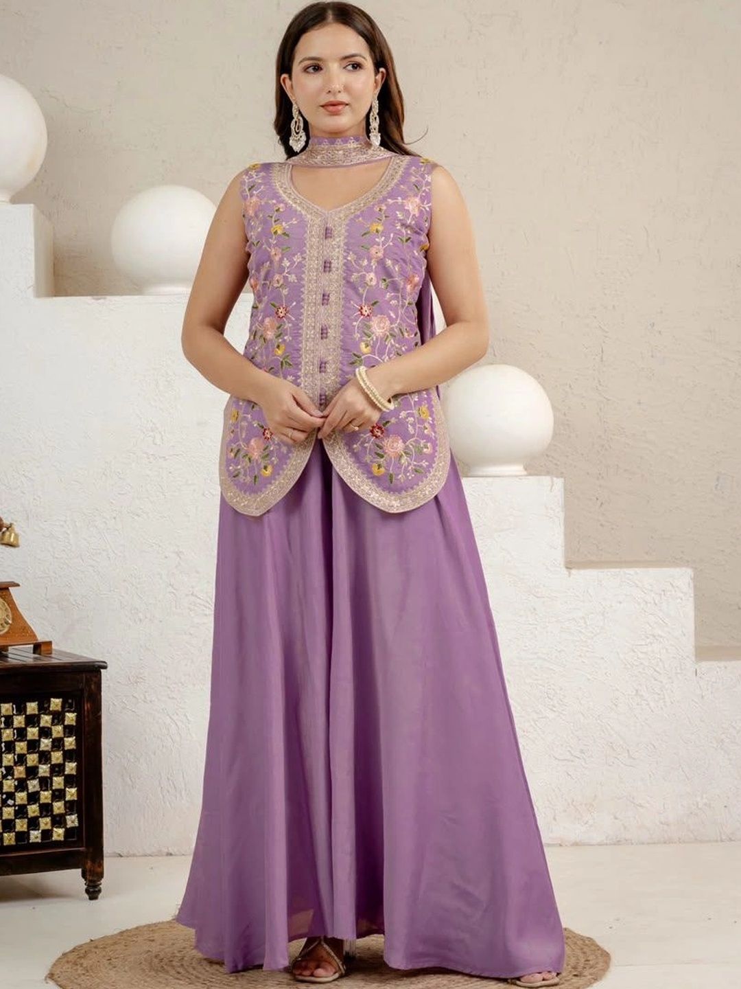 HERE&NOW Women Floral Embroidered Regular Thread Work Kurta with Palazzos & With Dupatta-picture-24
