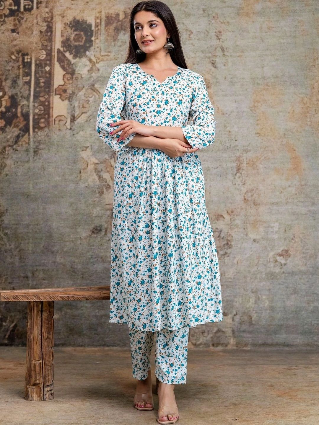 Moda Rapido Women Floral Printed Empire Kurta with Trousers-picture-43