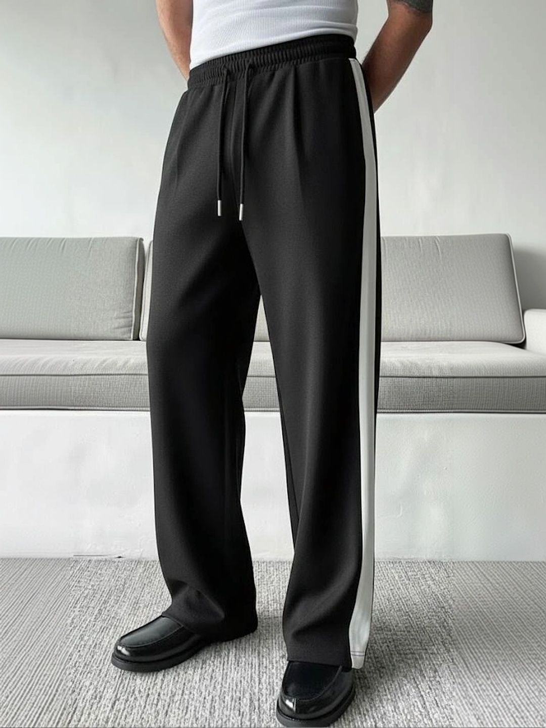 WARCOURT Men Regular Fit Colourblocked Training Track Pants-picture-22