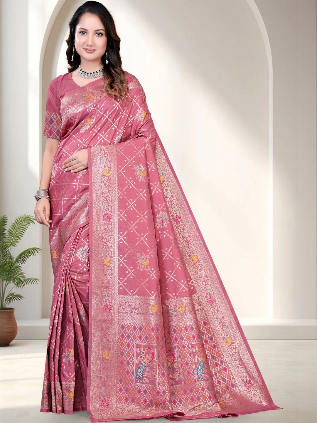 Vedresa Ethnic Motifs Zari Tissue Designer Patola Saree-image-13