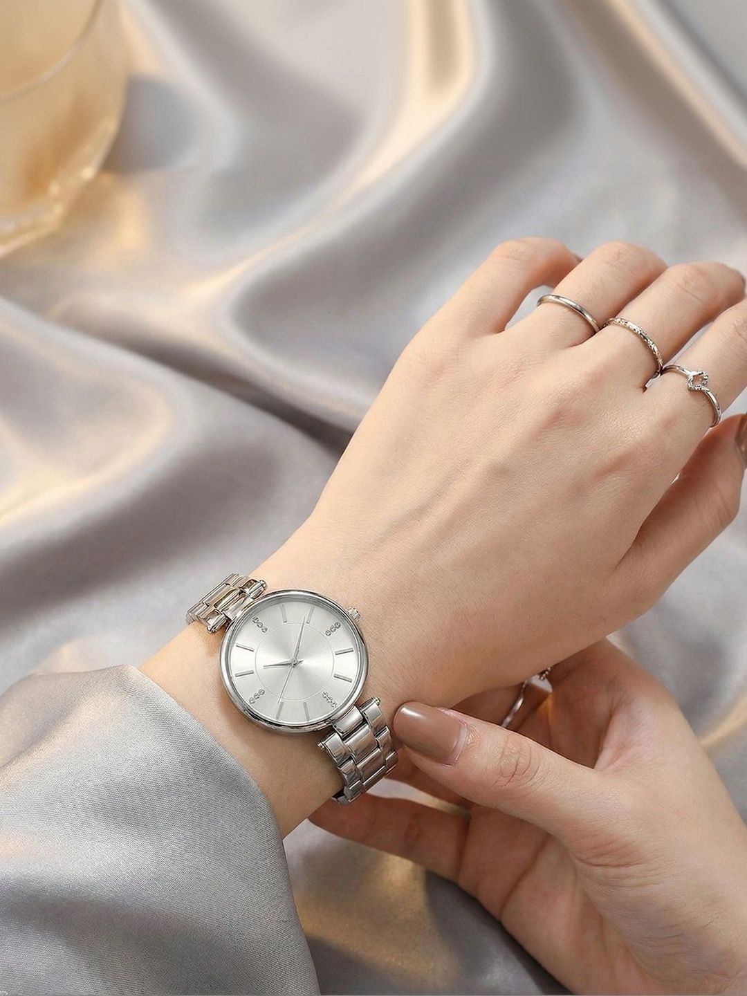 TREX Women Brass Embellished Dial & Stainless Steel Bracelet Style Straps Analogue Watch LR-SILVER-TR_X1-picture-43