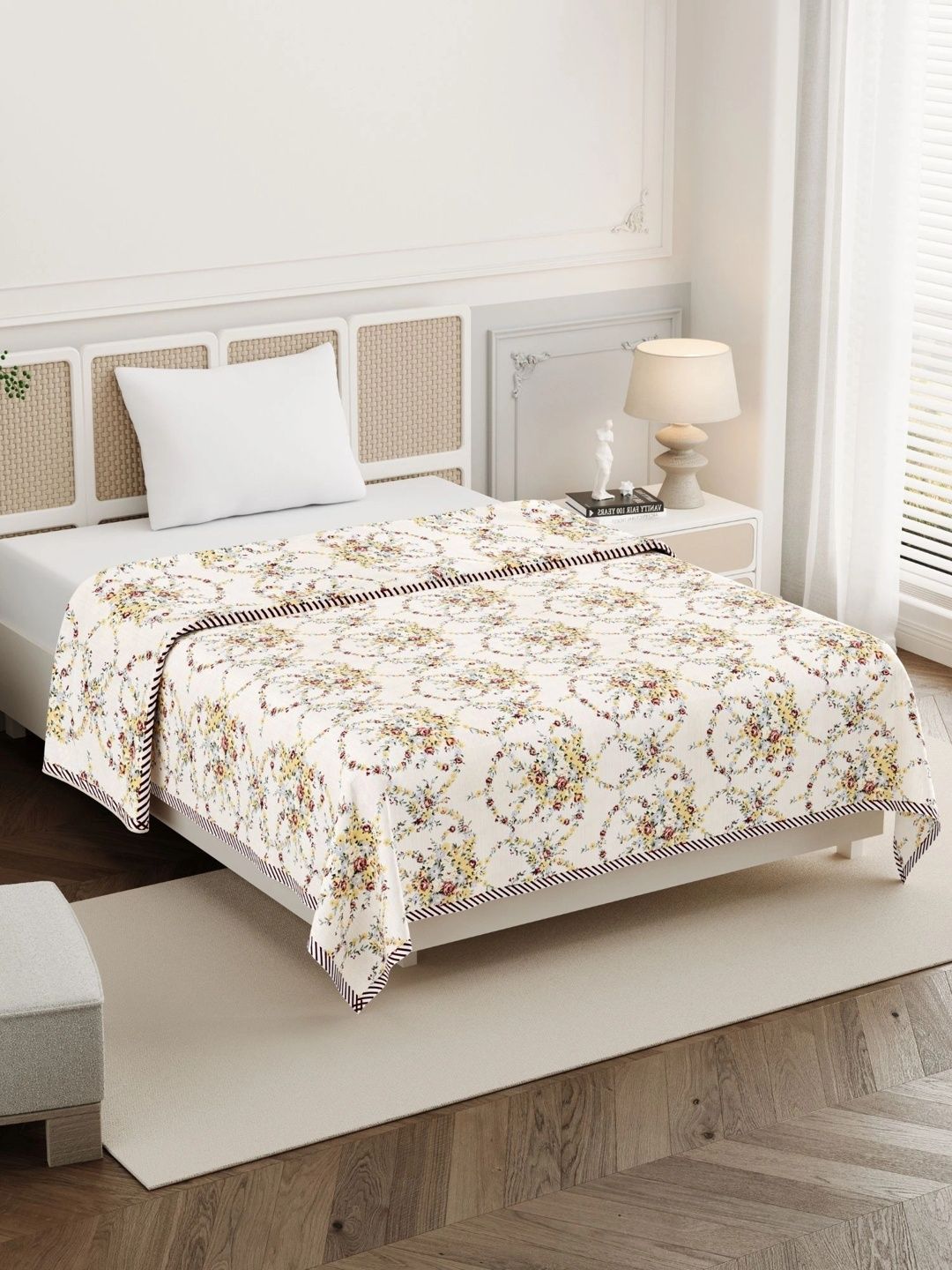 Homeful Style Cream-Coloured Floral AC Room 120 GSM Dohar-picture-30