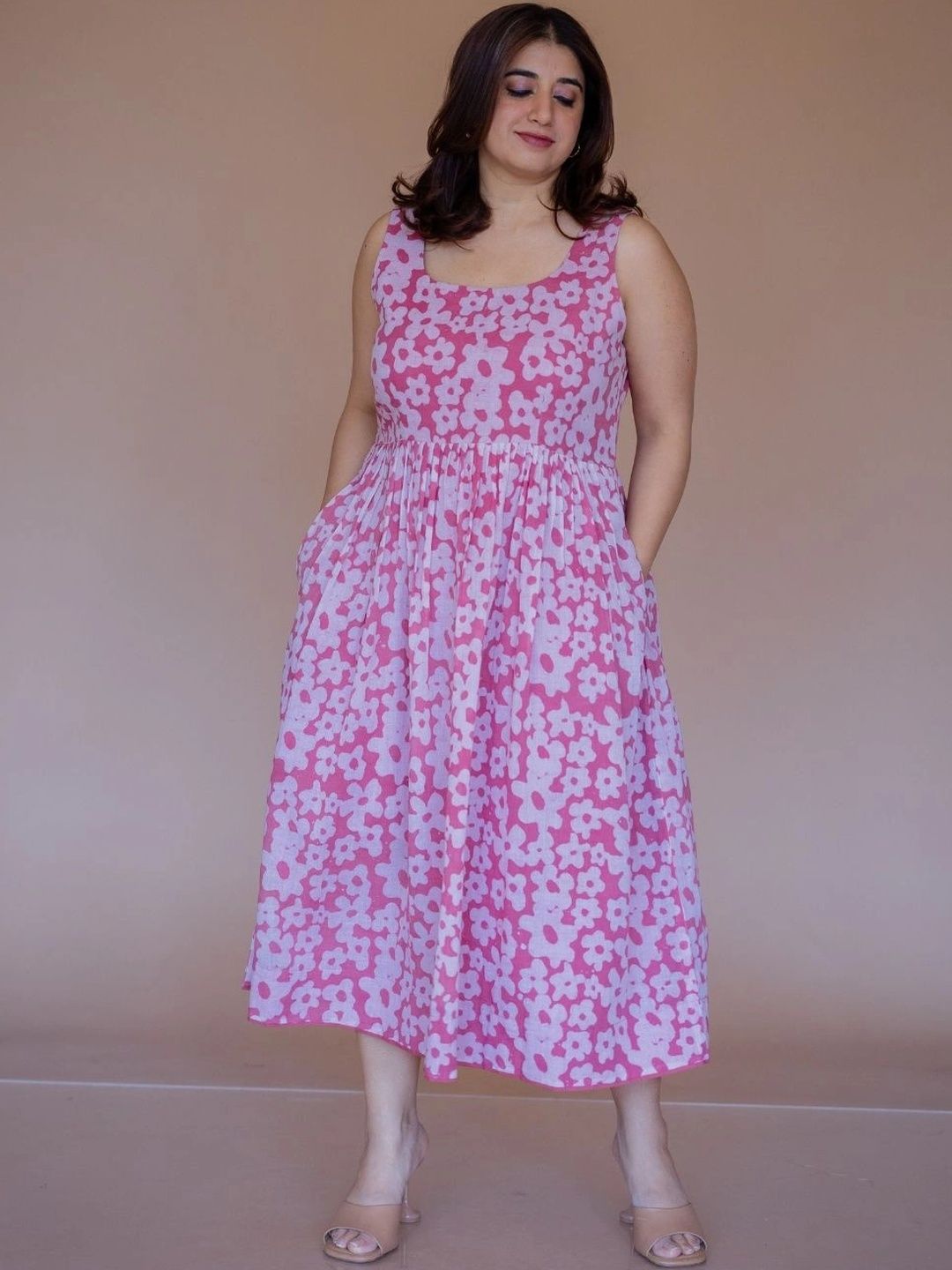 THE INDIAN ETHNIC CO Floral Print A-Line Midi Dress-image-23