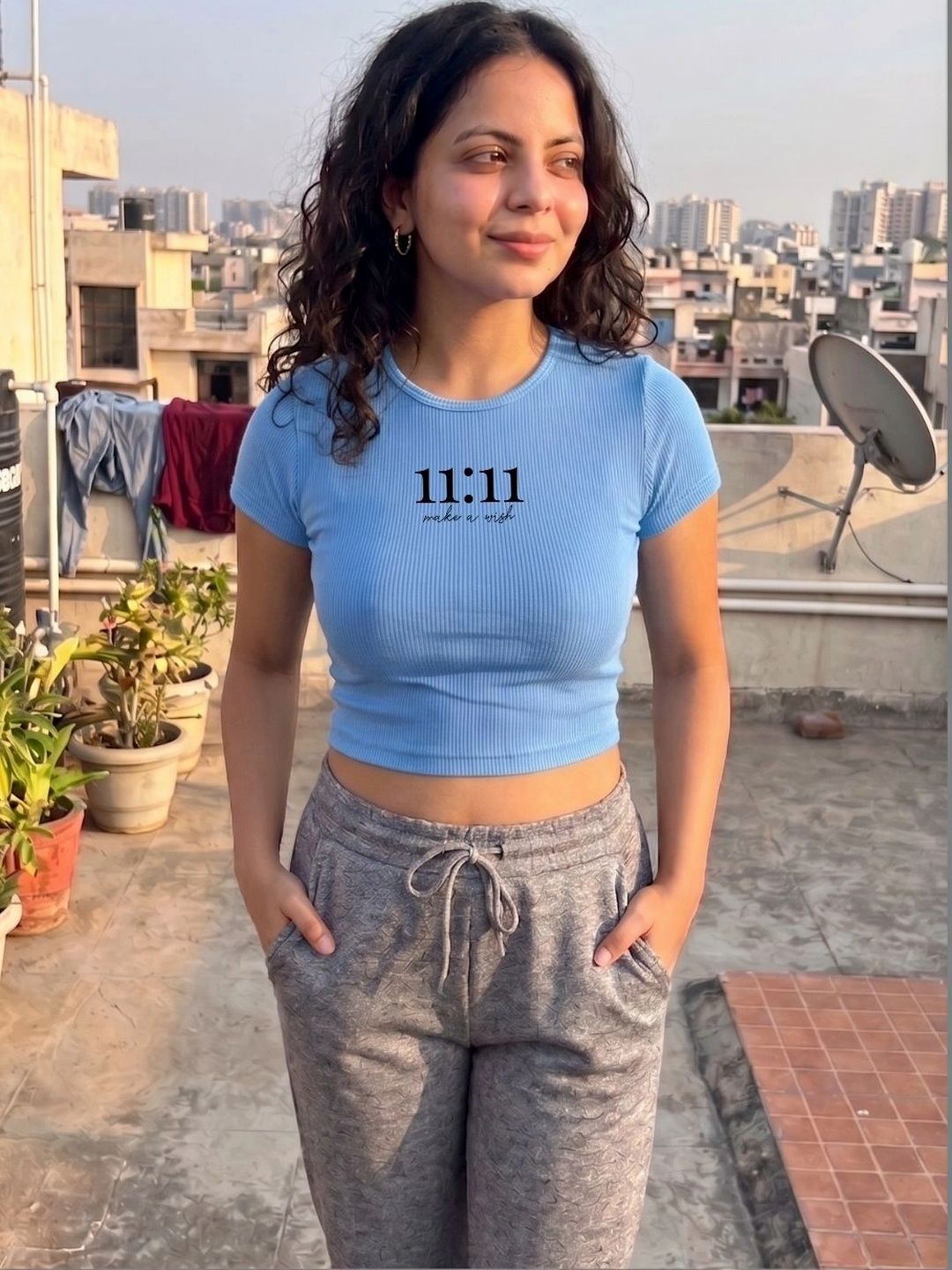 LYNX CLUB Crop Top-picture-22
